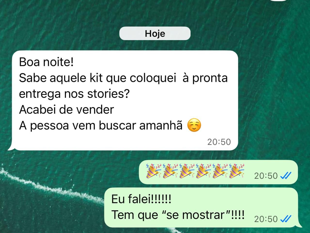 Aluna avisando que acabou de vender o kit que colocou nos stories